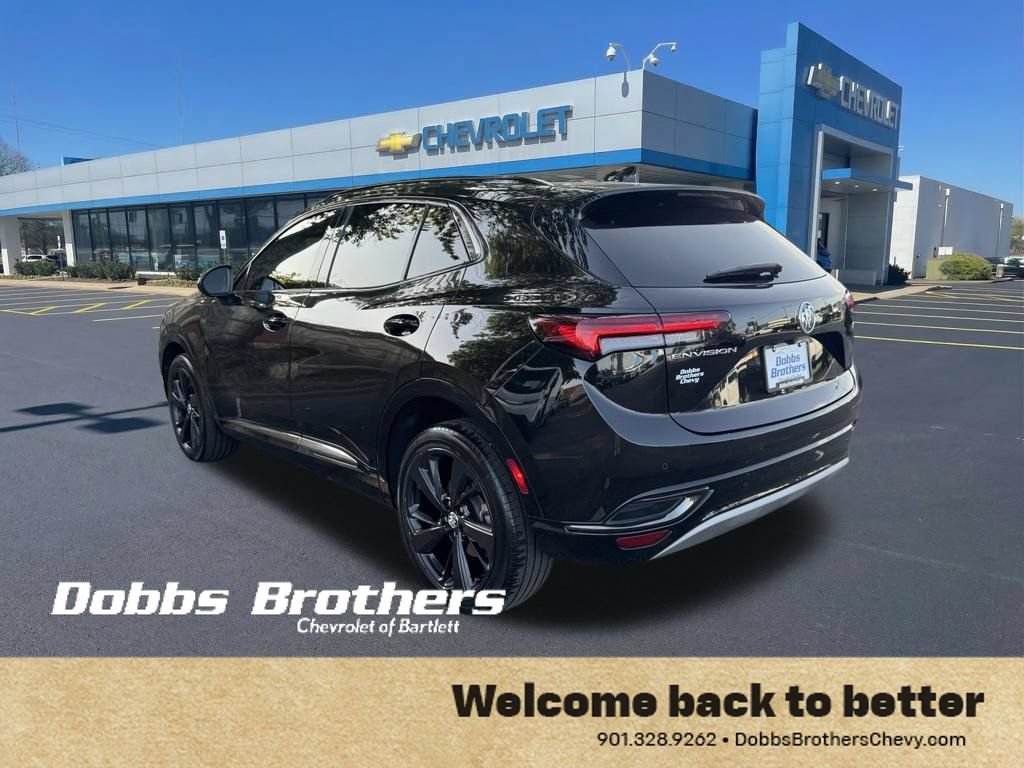 Used 2023 Buick Envision Essence w/ Sport Touring Package FWD image 4