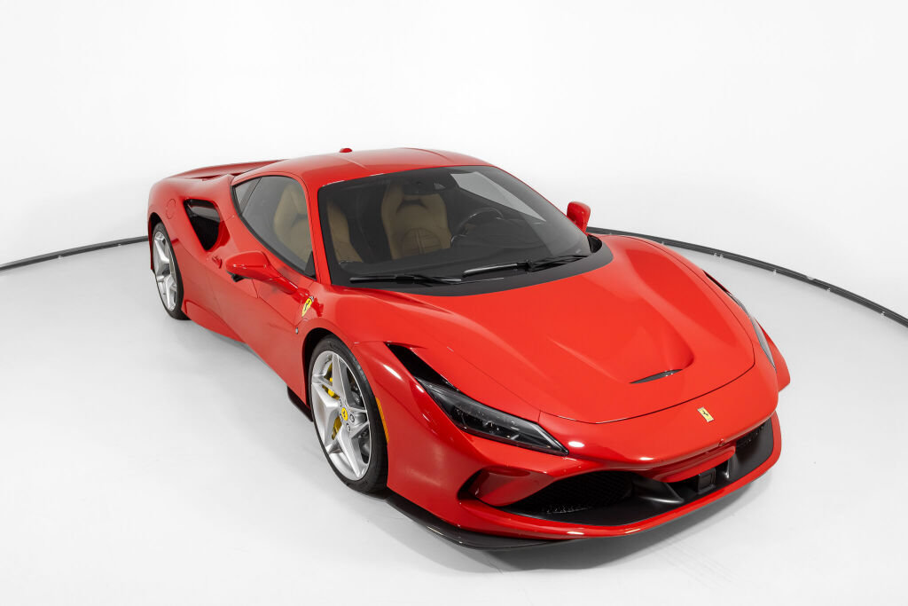 Certified 2022 Ferrari F8 Tributo RWD image 12