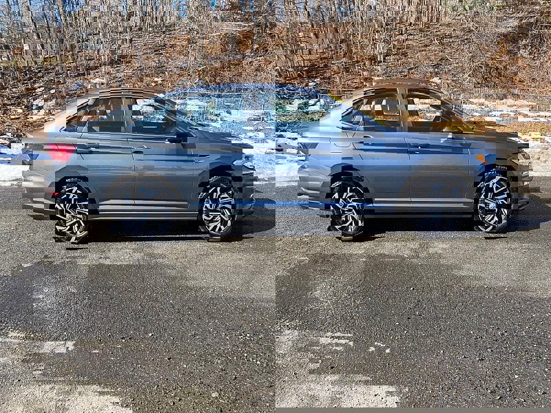 Used 2020 Volkswagen Jetta SEL image 5