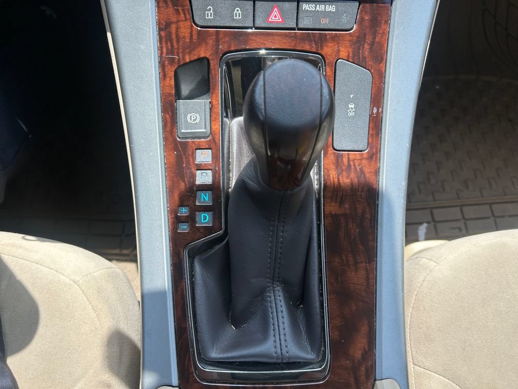 Used 2011 Buick LaCrosse CX FWD image 24