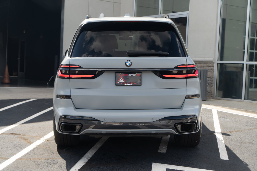 Used 2024 BMW X7 xDrive40i w/ M Sport Package AWD/4WD image 13
