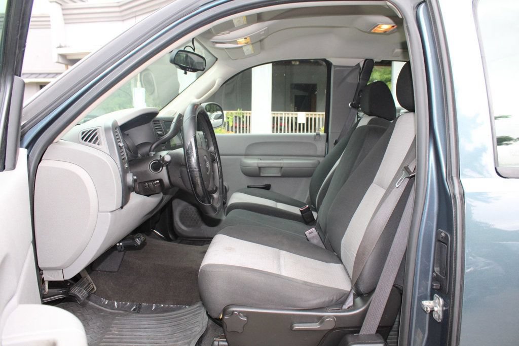 Used 2008 Chevrolet Silverado 1500 W/T w/ LS Package RWD image 13