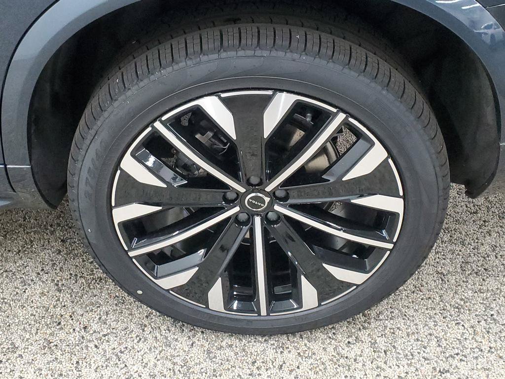 New 2027 Volvo XC90 B6 Ultra AWD/4WD image 12