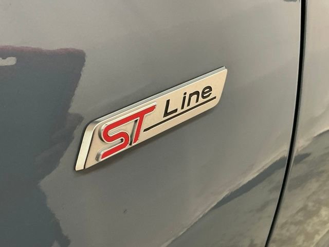 Used 2024 Ford Escape ST-Line w/ Equipment Group 301A image 8