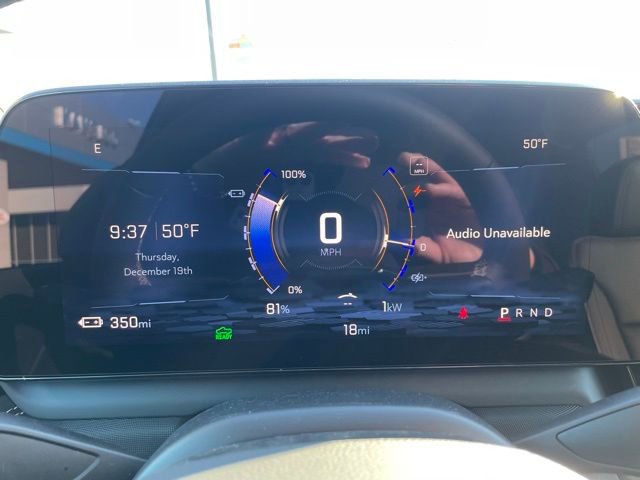 New 2025 Chevrolet Silverado EV LT image 17