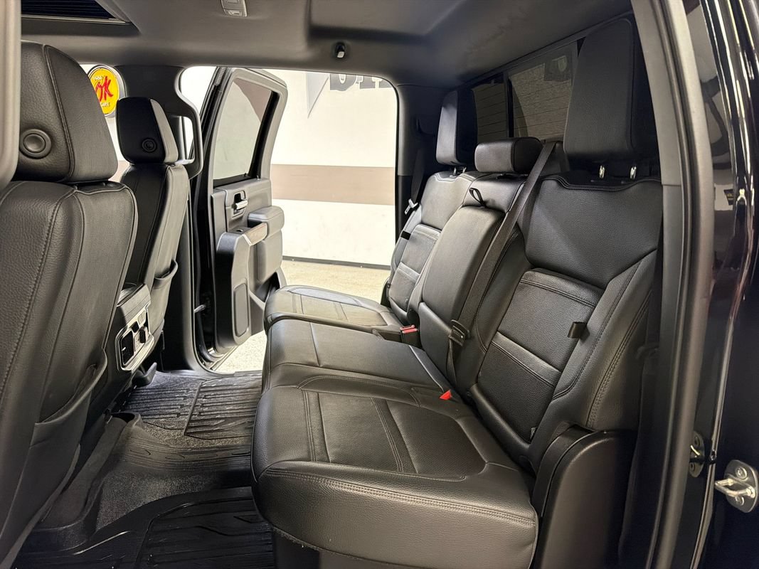 Used 2020 GMC Sierra 3500 Denali w/ Denali Ultimate Package AWD/4WD image 33