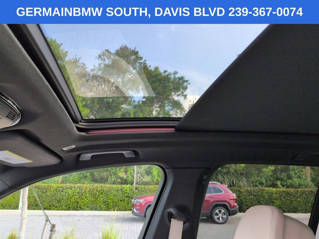 Used 2022 BMW X5 sDrive40i w/ M Sport Package RWD image 21