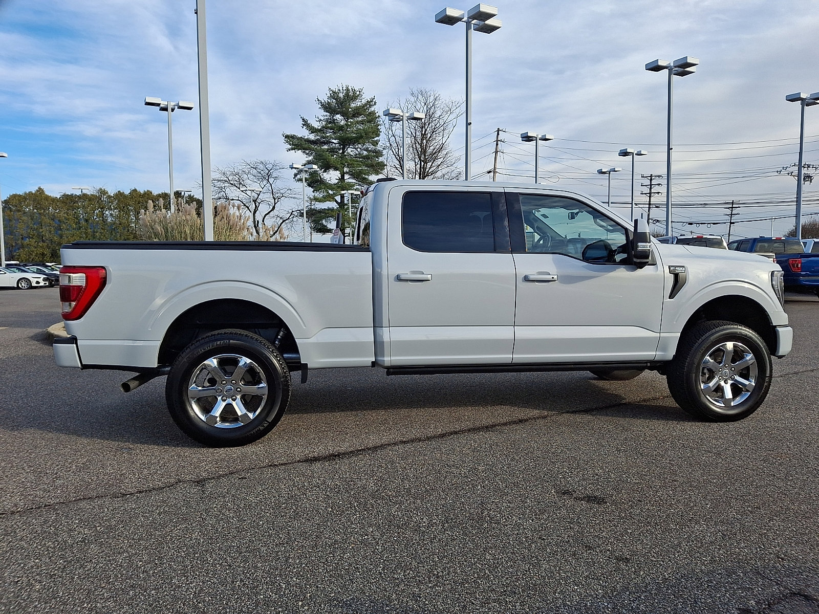 Used 2021 Ford F150 Lariat image 12