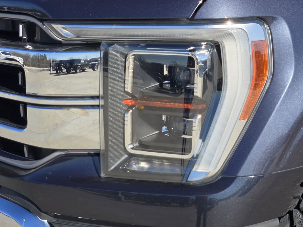 Used 2021 Ford F150 Lariat w/ Equipment Group 502A High image 3