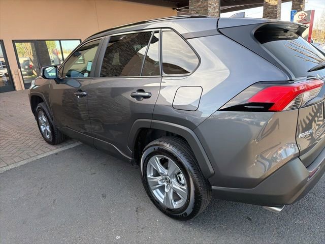 Certified 2025 Toyota RAV4 XLE w/ Convenience Package image 17