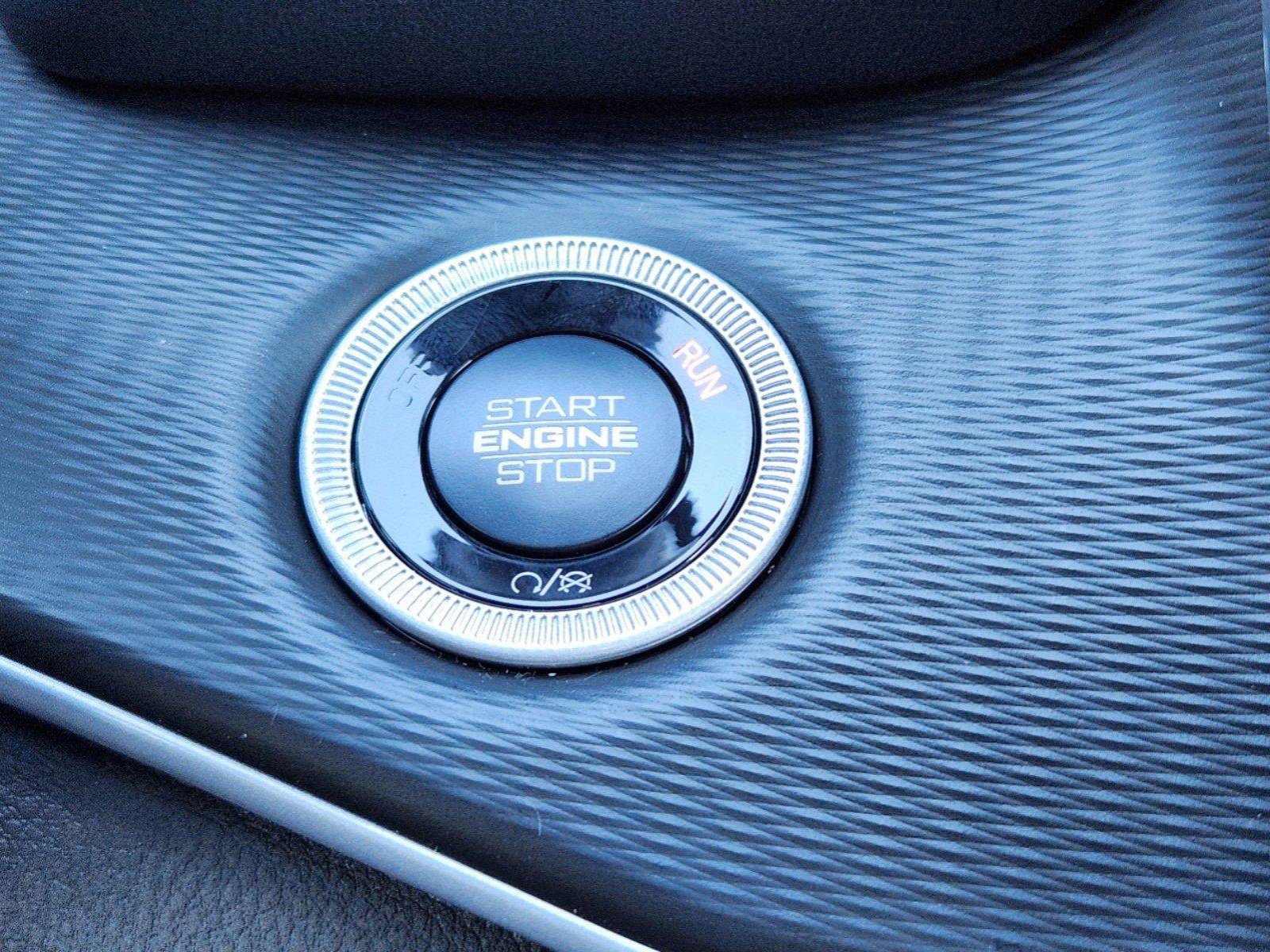 New 2025 Jeep Grand Cherokee Altitude image 27