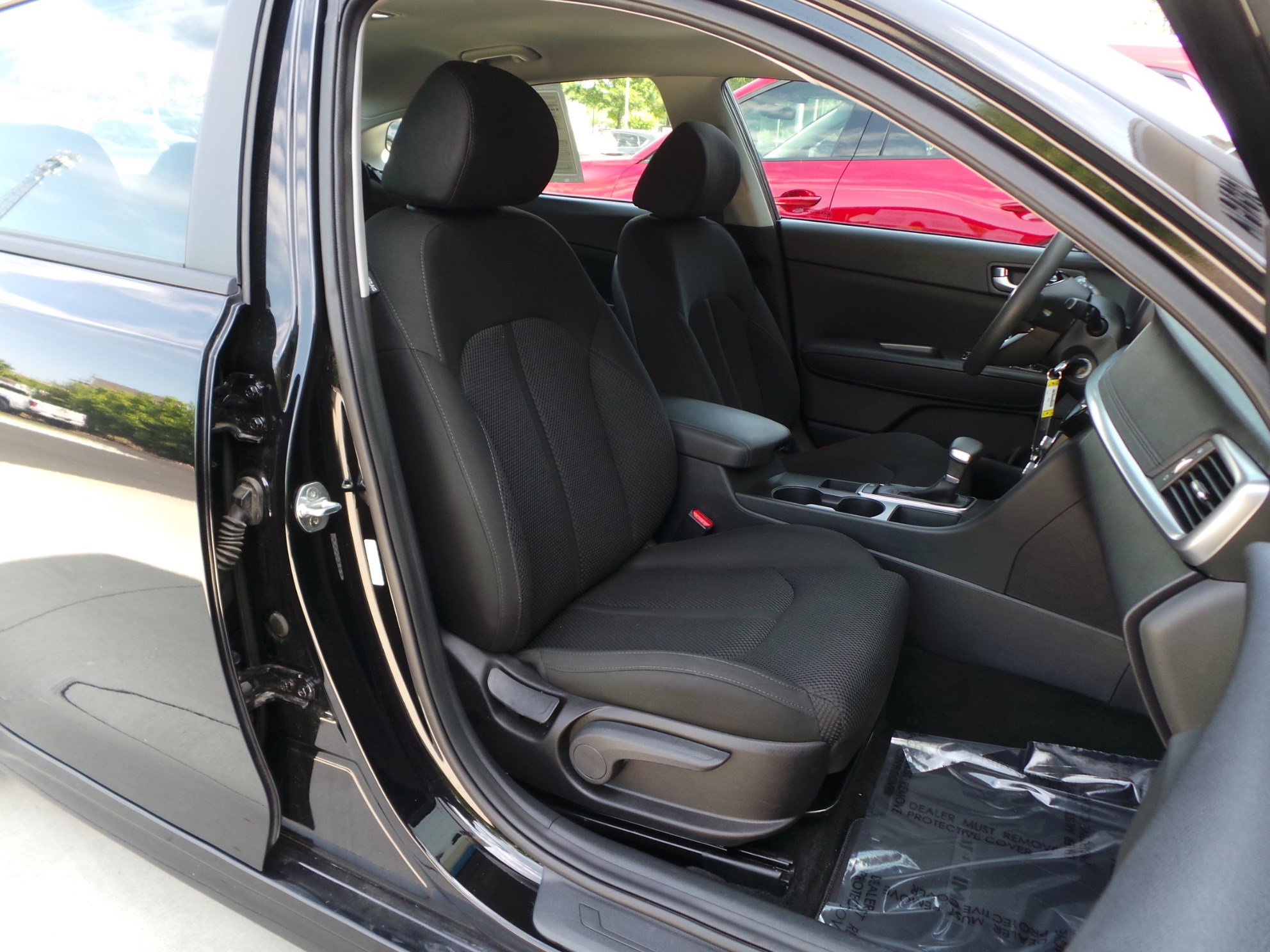 Used 2019 Kia Optima LX FWD image 16