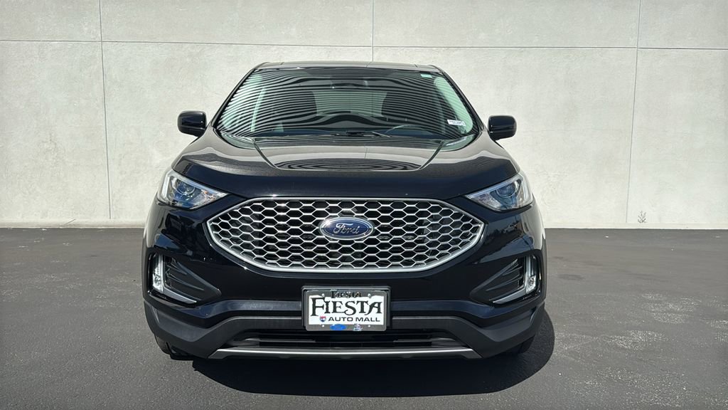 Certified 2023 Ford Edge SEL w/ Convenience Package image 2