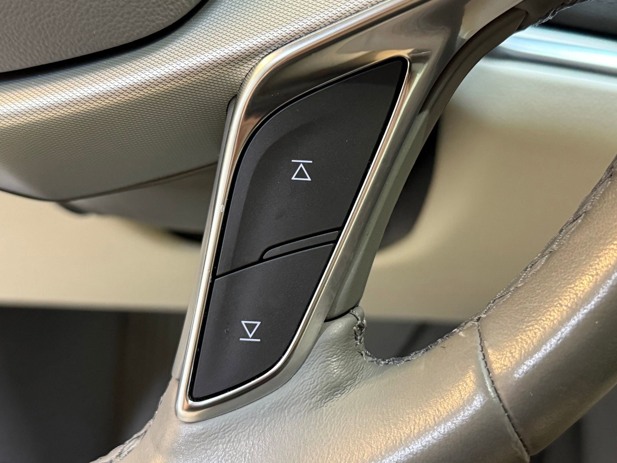 Certified 2023 Cadillac XT5 Premium Luxury image 21