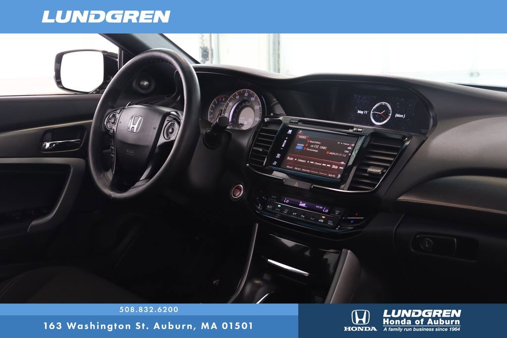 Used 2016 Honda Accord EX image 4