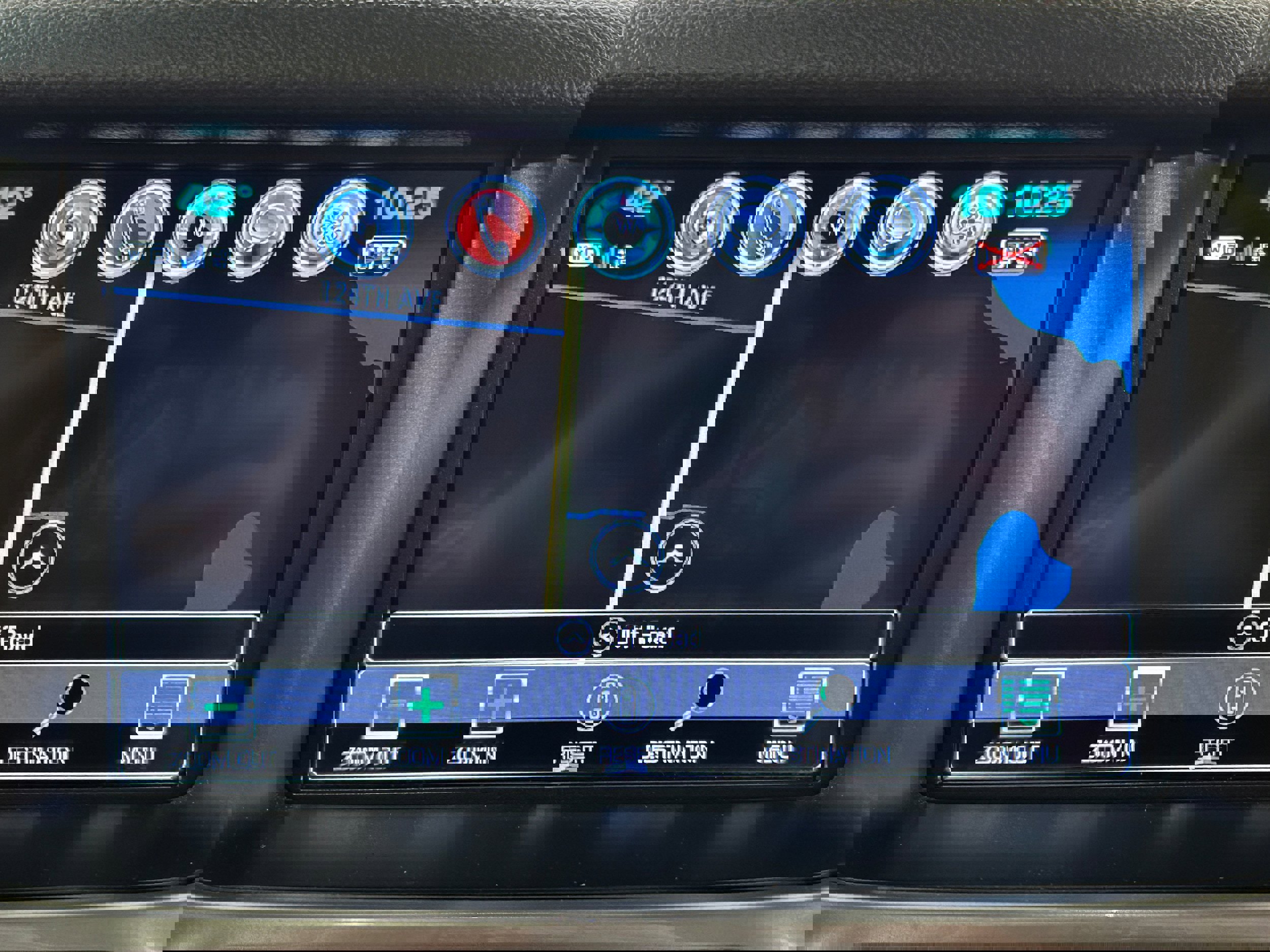 Used 2020 Chevrolet Suburban Premier image 7