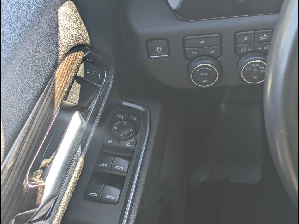 Used 2024 Chevrolet Silverado 3500 LT w/ Convenience Package AWD/4WD image 29