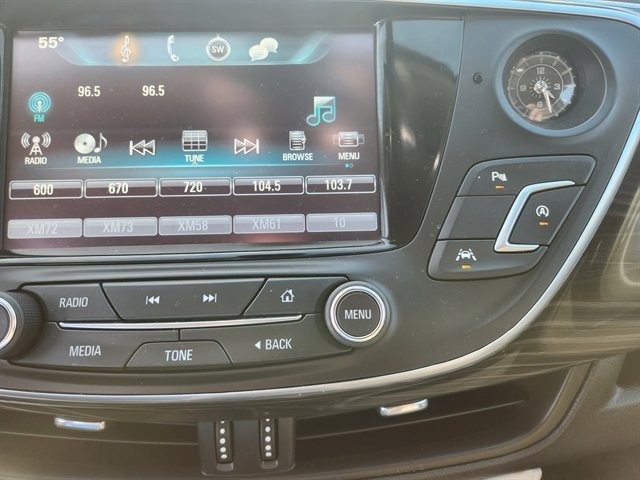 Used 2019 Buick Envision Premium AWD/4WD image 13