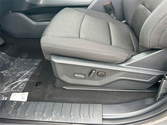 New 2025 Ford F150 XLT w/ Equipment Group 302A MID image 30