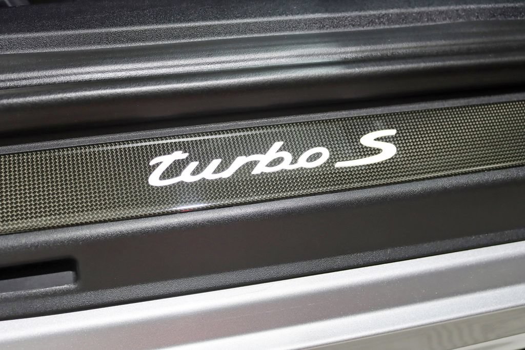 Used 2018 Porsche 911 Turbo S AWD/4WD image 19
