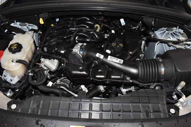 Used 2024 Jeep Grand Cherokee Altitude AWD/4WD image 33