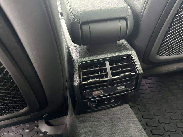Certified 2025 Audi Q3 2.0T Premium w/ Convenience Plus Package AWD/4WD image 16