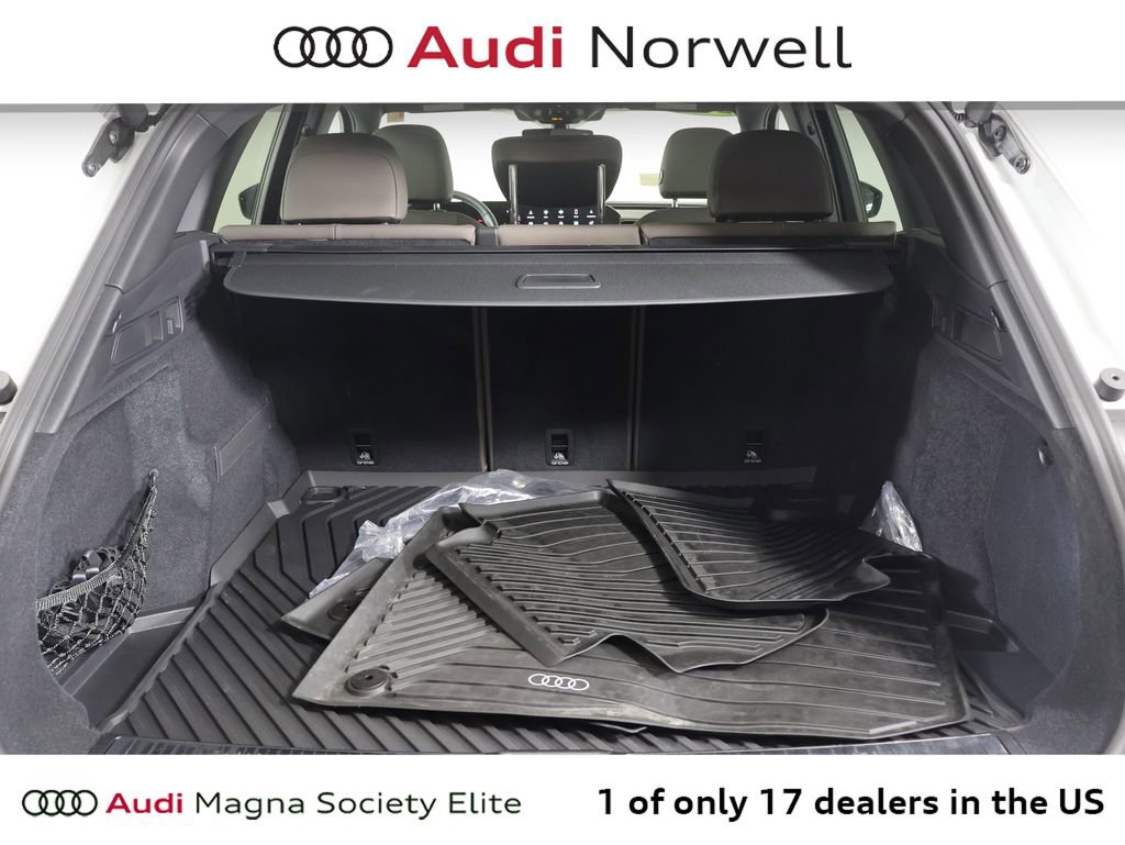 Used 2025 Audi Q5 2.0T Premium w/ Convenience Package image 16