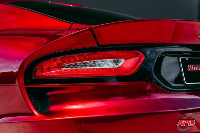 Used 2014 SRT Viper GTS w/ GTS Laguna Interior Package RWD image 62