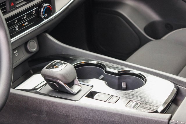 New 2026 Nissan Rogue S image 20