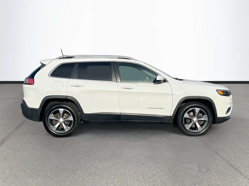Used 2019 Jeep Cherokee Limited AWD/4WD image 8