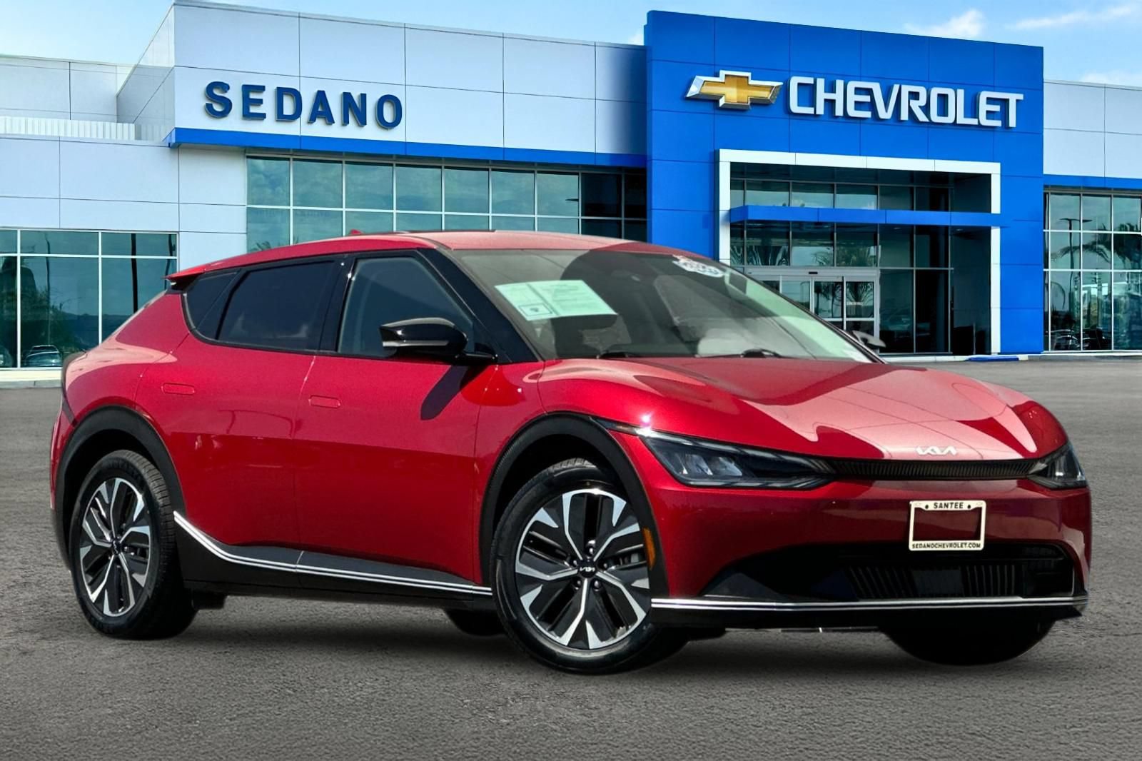 Used 2024 Kia EV6 Light RWD image 2