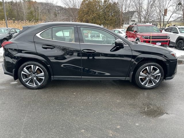 Used 2024 Lexus UX 250h AWD w/ Premium Package image 6