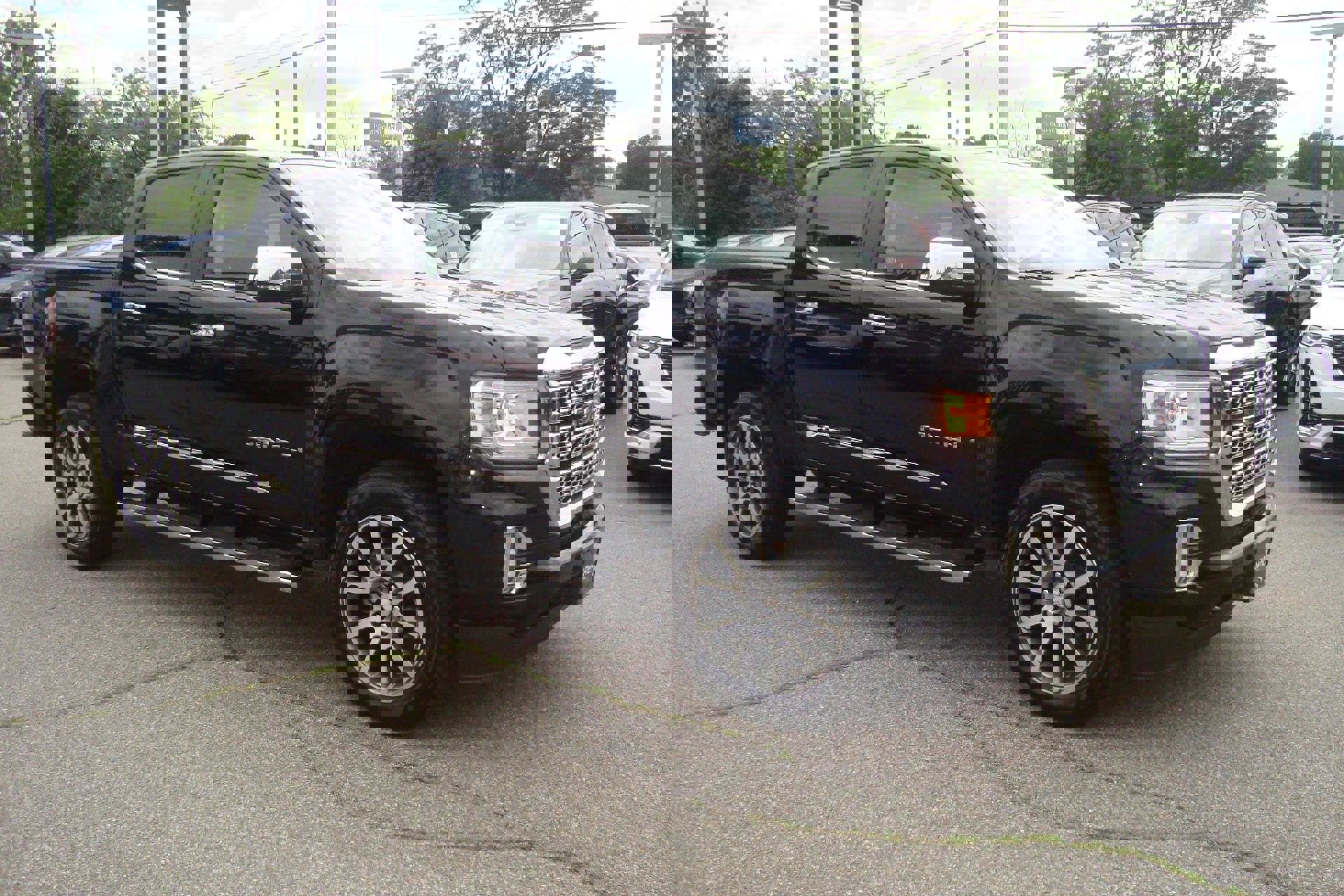 Certified 2022 GMC Canyon Denali image 24