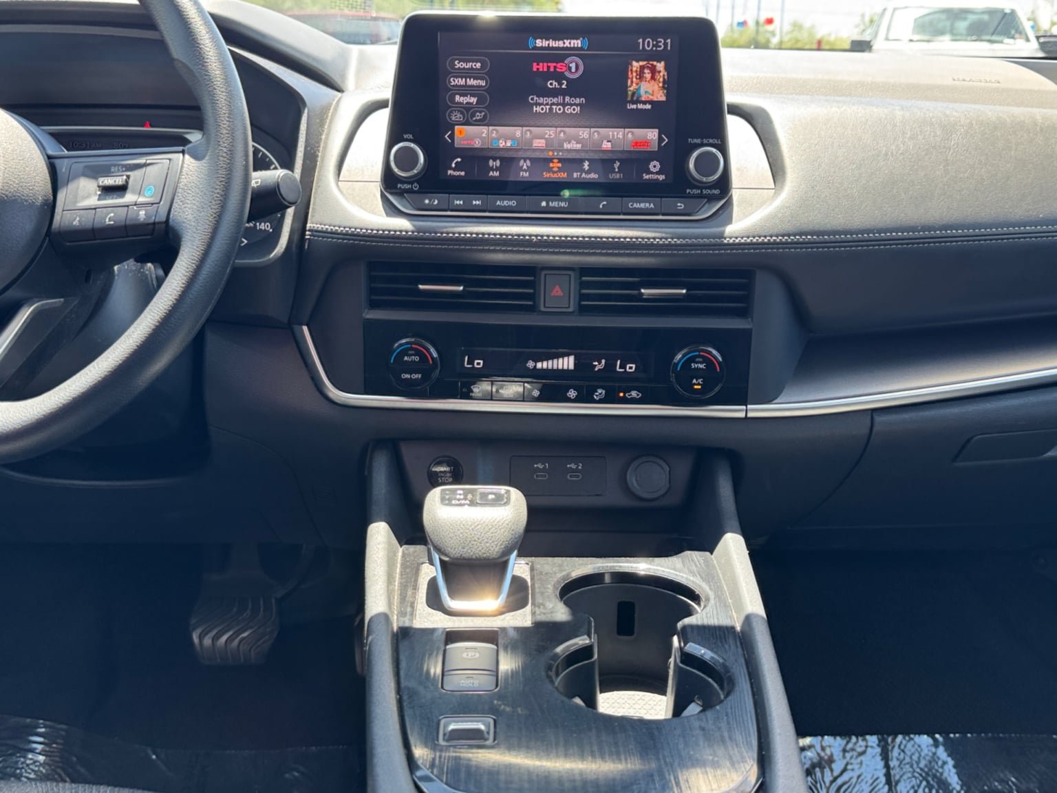 Used 2024 Nissan Rogue SV FWD image 15