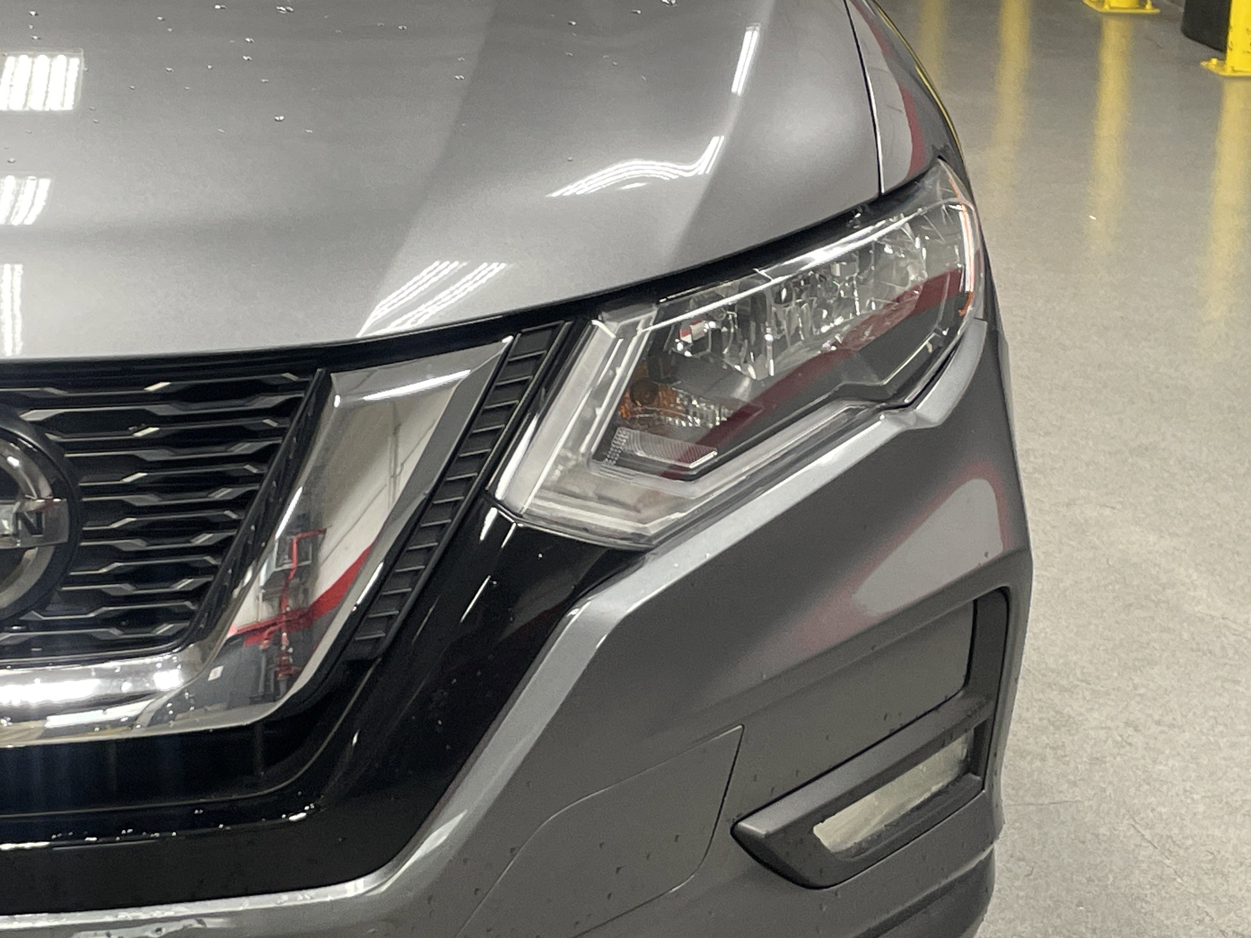 Used 2020 Nissan Rogue SL image 40