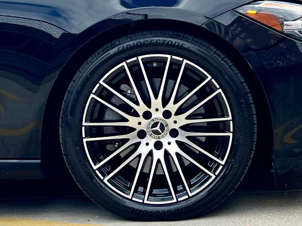 Certified 2022 Mercedes-Benz C 300 4MATIC Sedan image 35
