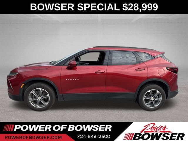 Used 2024 Chevrolet Blazer LT w/ Convenience Package AWD/4WD image 2