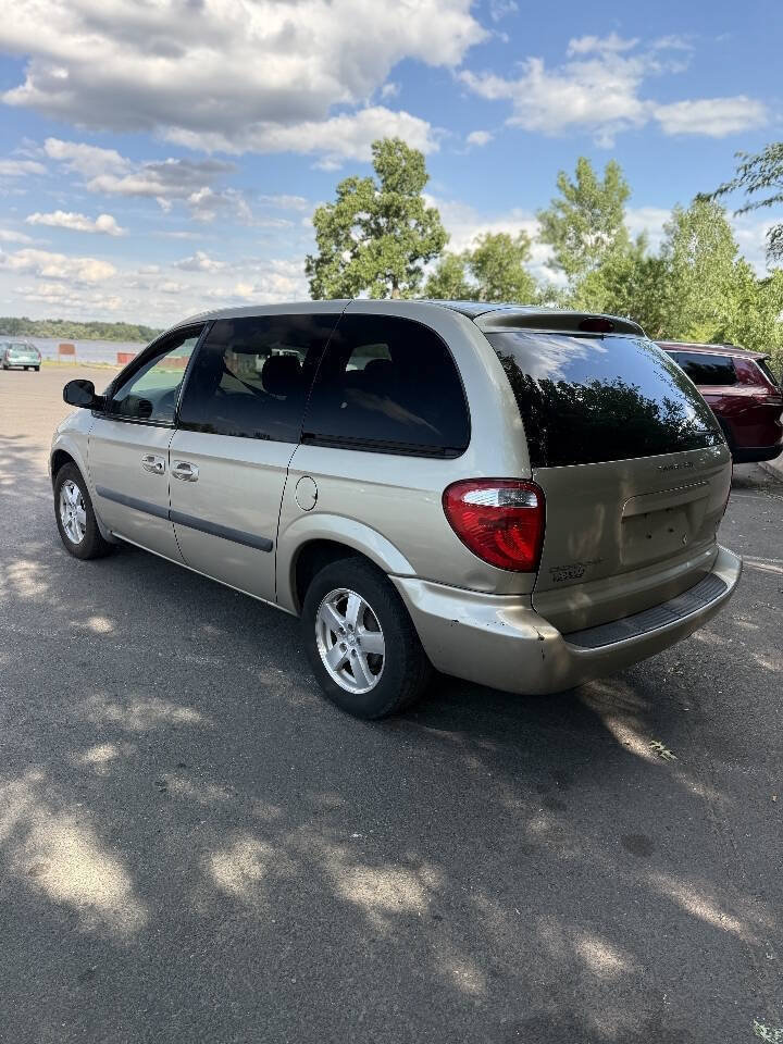 Used 2007 Dodge Caravan SXT FWD image 5