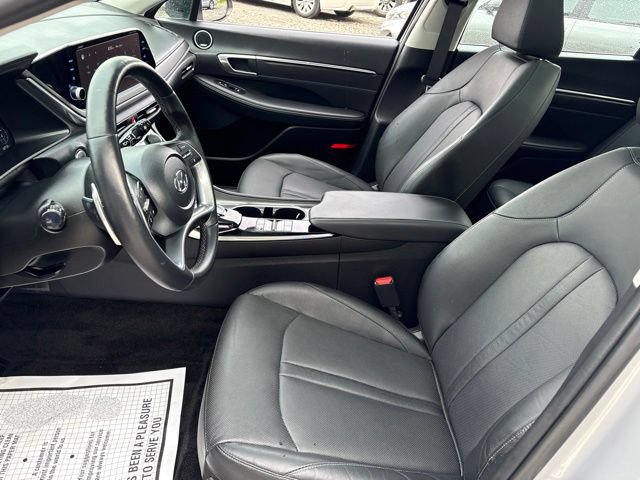 Used 2023 Hyundai Sonata Limited FWD image 9