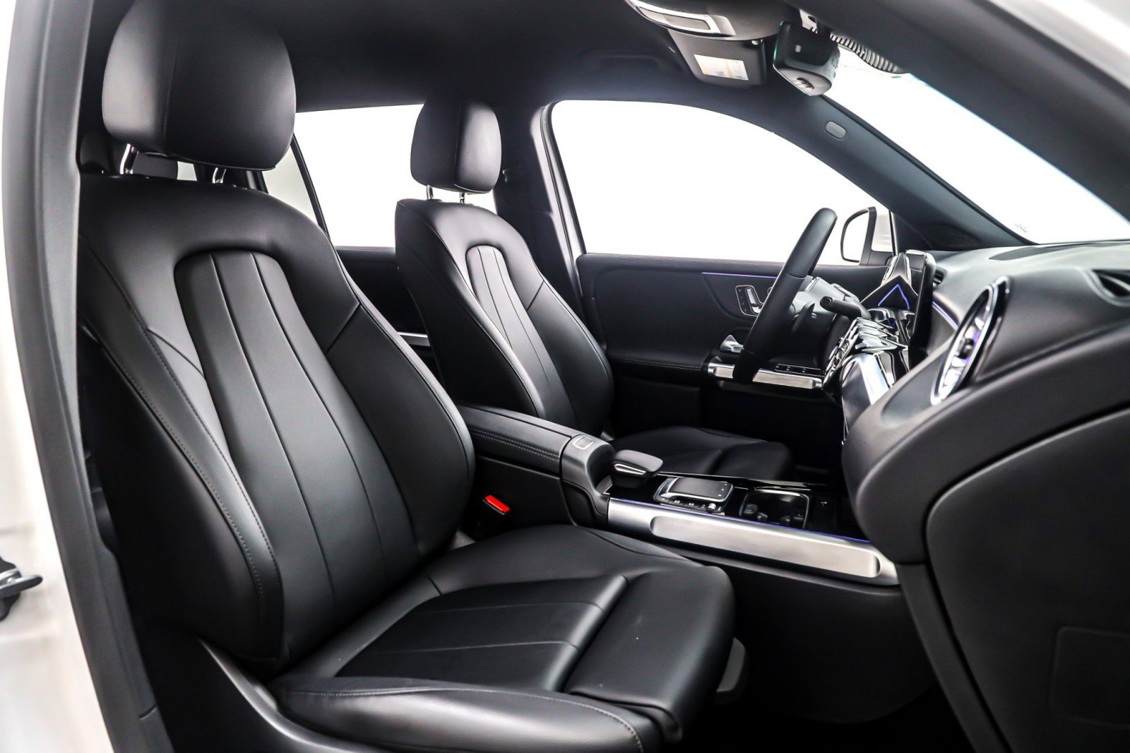 Used 2023 Mercedes-Benz EQB 250+ image 8