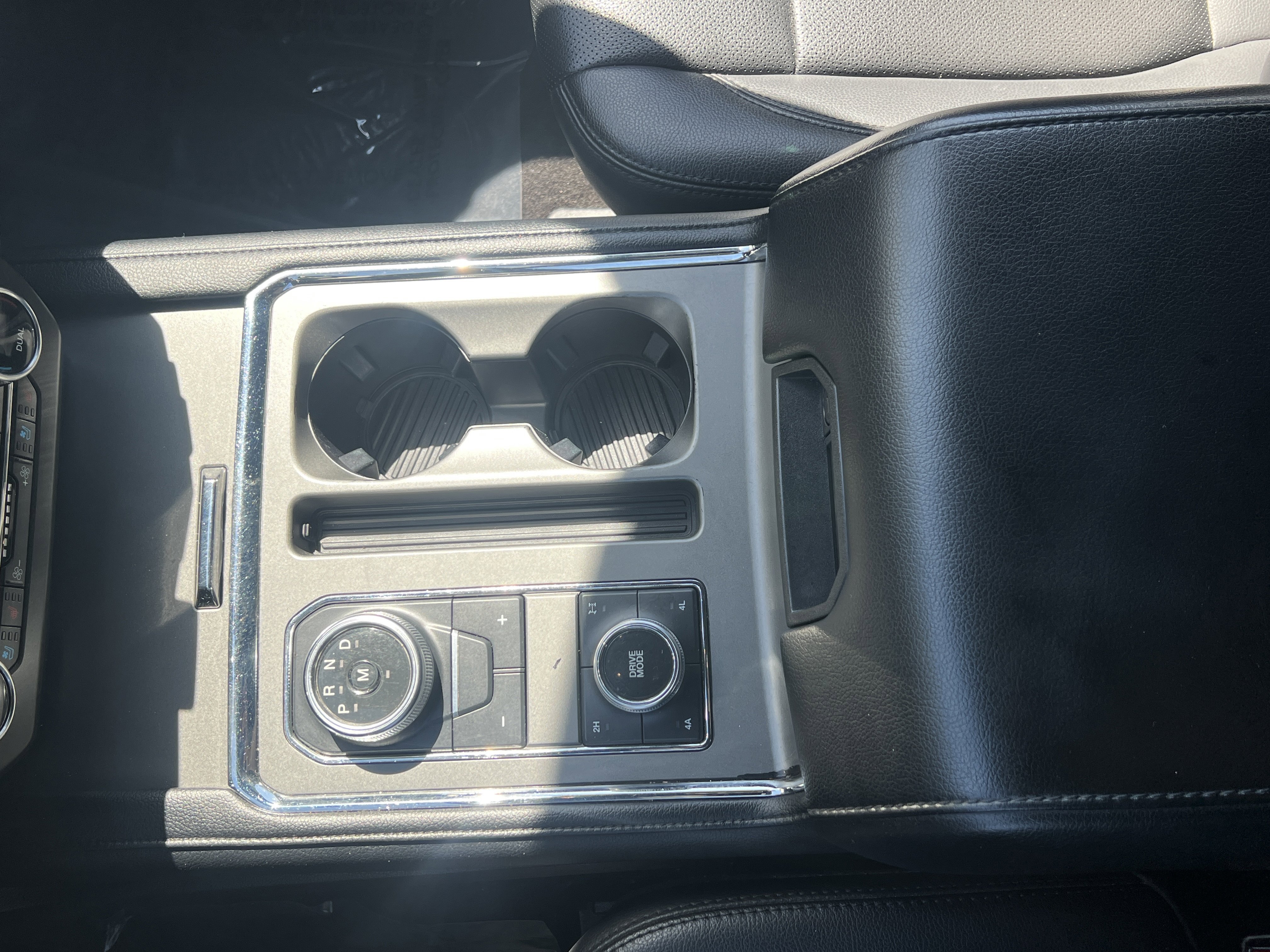 Used 2021 Ford Expedition Max XLT AWD/4WD image 23