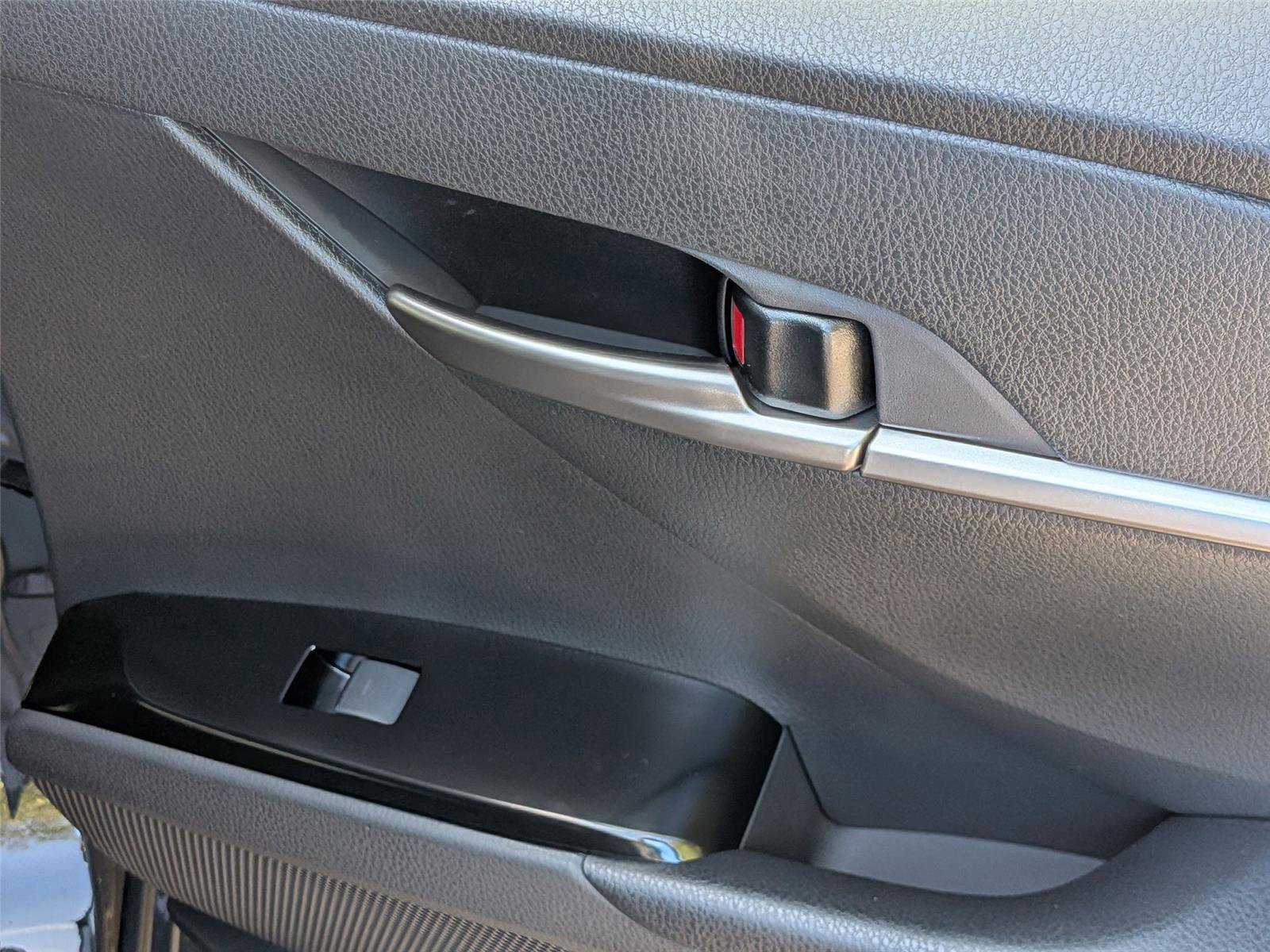 New 2026 Toyota Camry SE image 31