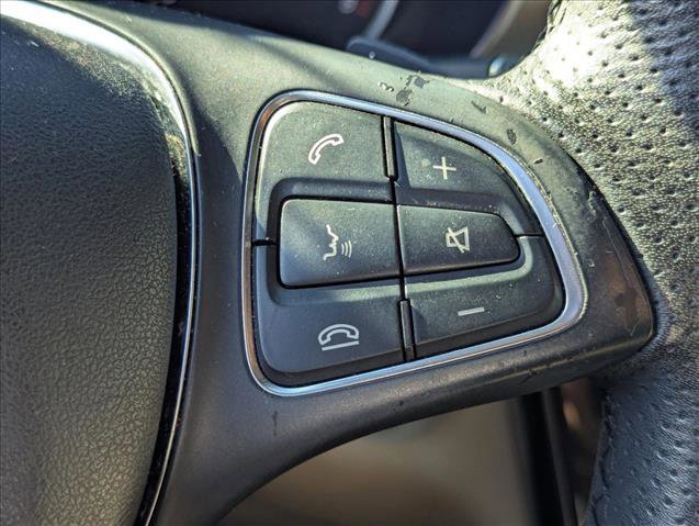 Used 2018 Mercedes-Benz GLC 300 image 11