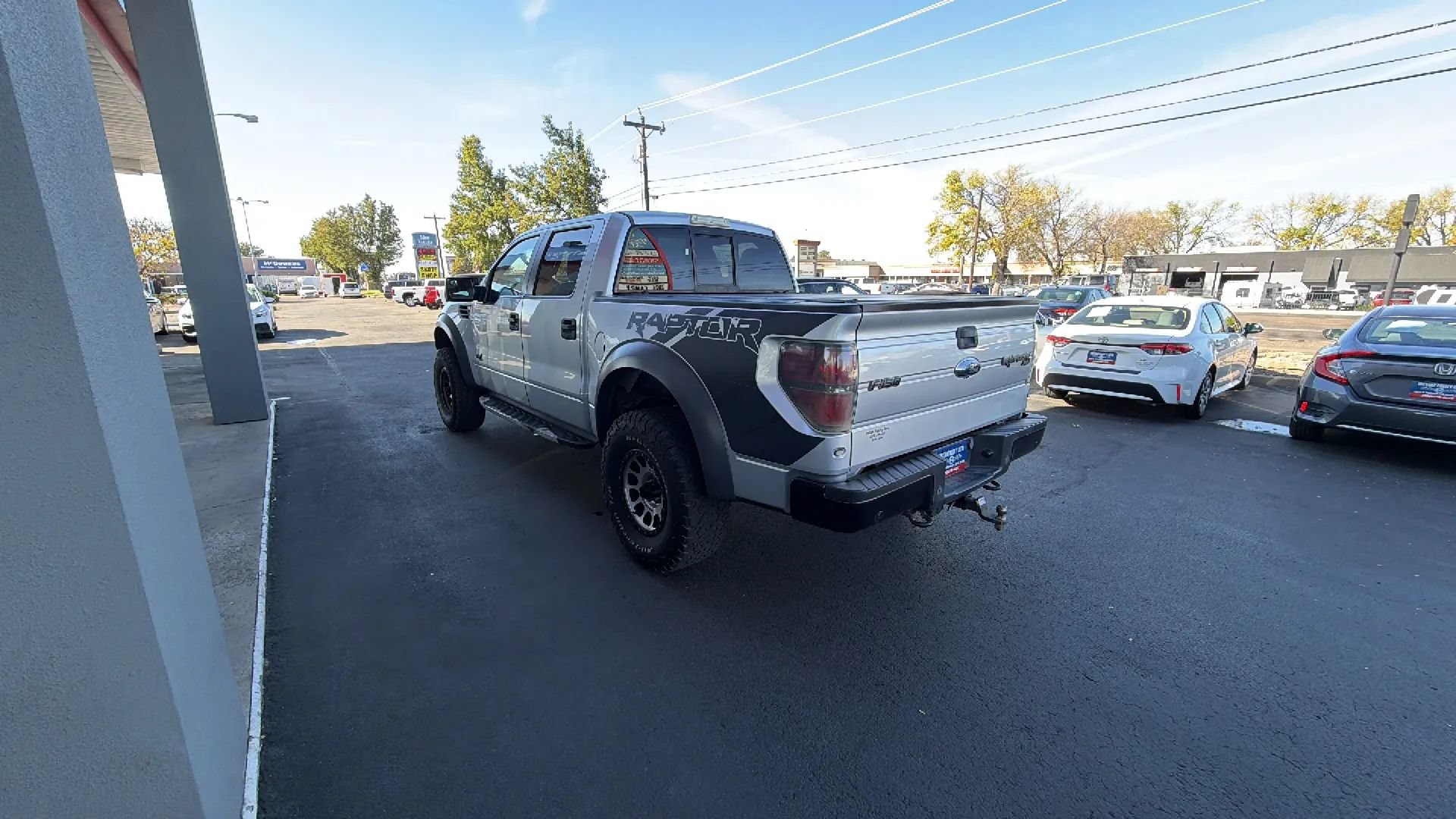 Used 2014 Ford F150 Raptor w/ SVT Exterior Graphics Package AWD/4WD image 4