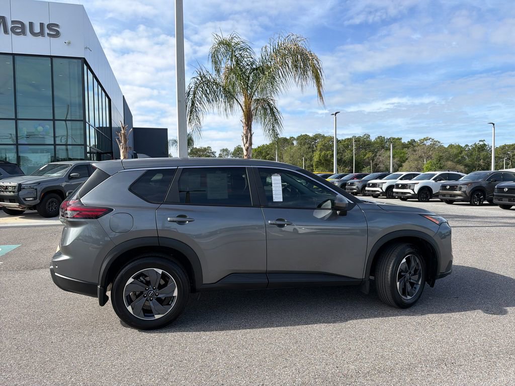 Certified 2026 Nissan Rogue SV FWD image 8