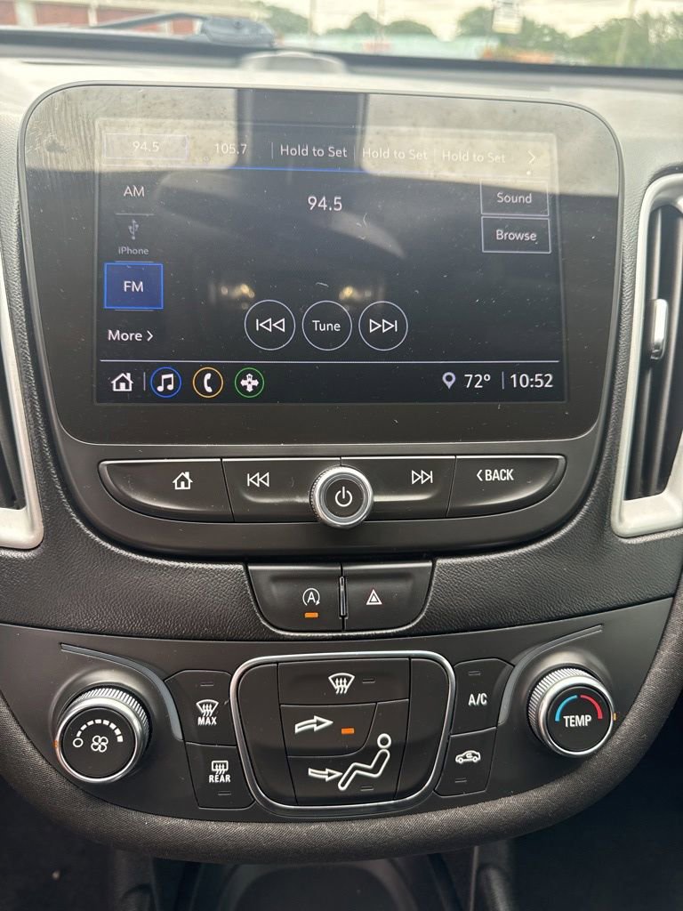 Used 2022 Chevrolet Malibu LS FWD image 24