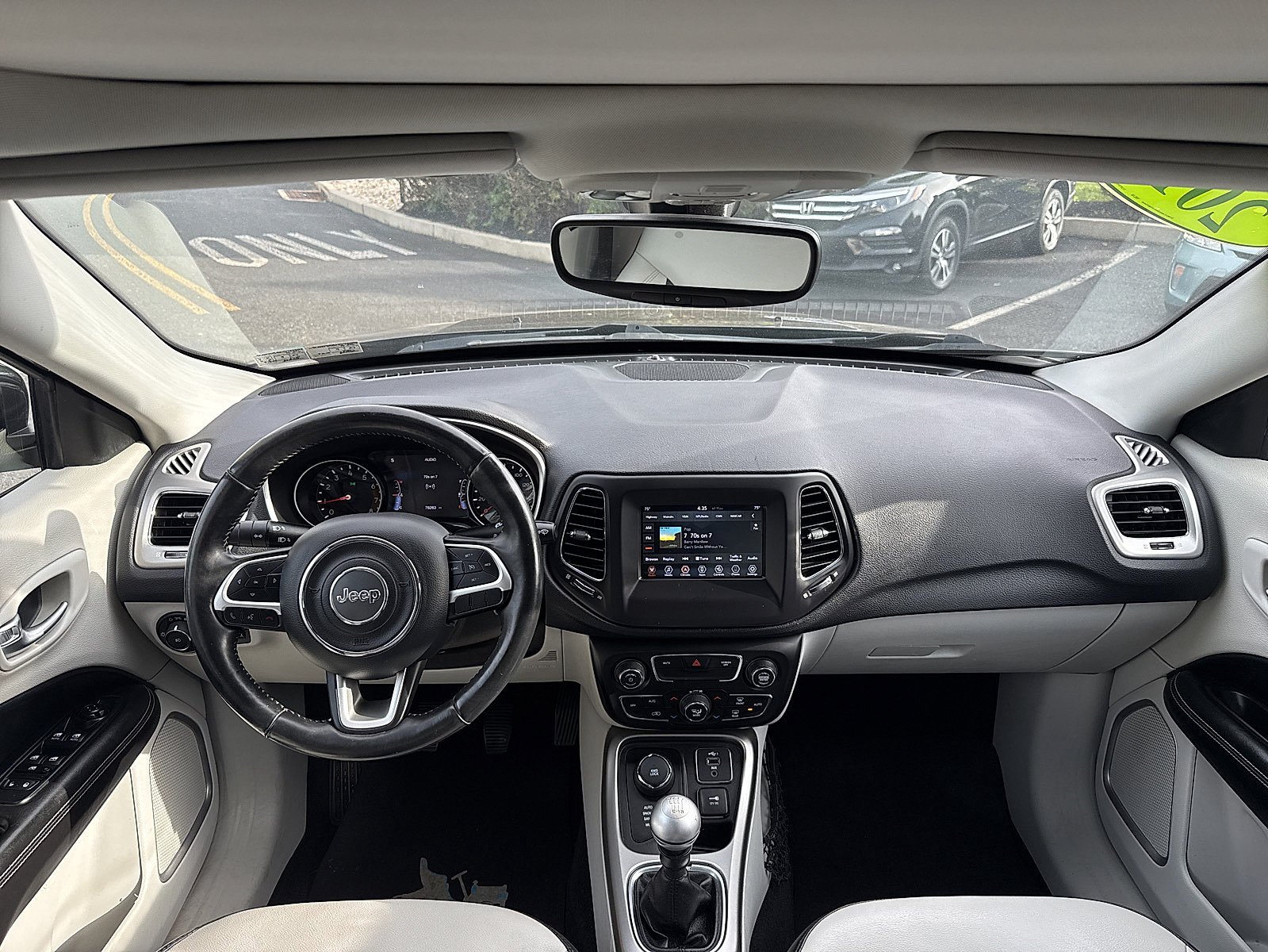 Used 2019 Jeep Compass Latitude w/ Popular Equipment Group AWD/4WD image 35