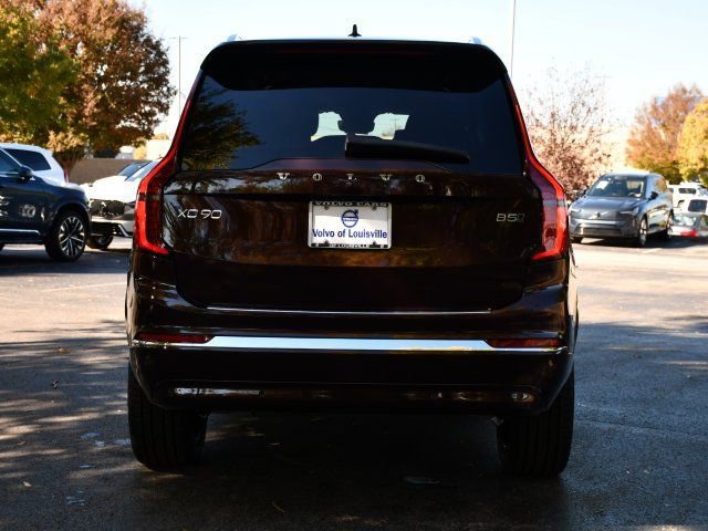 New 2026 Volvo XC90 B5 Ultra w/ Protection Package Premier image 6
