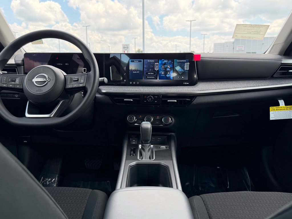 New 2026 Nissan Kicks S FWD image 17