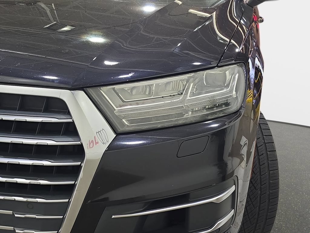 Used 2017 Audi Q7 3.0T Prestige w/ Prestige Package AWD/4WD image 35